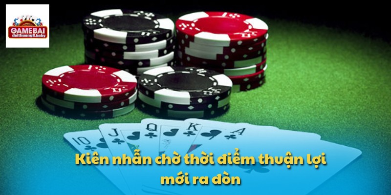 Toàn Tập Luật Chơi Bài Liêng Cho Người Chơi Chuyên Nghiệp 2 Học cách bluff đúng lúc để chiếm ưu thế